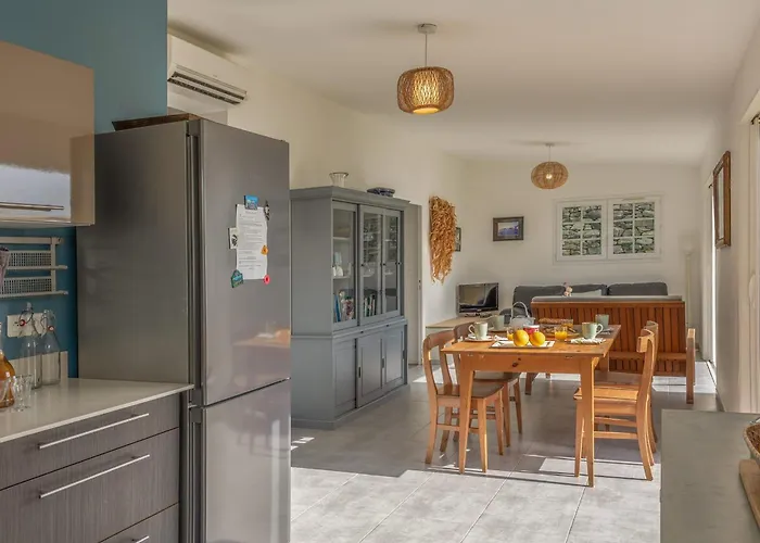 Ferienhaus L'ortu - Maison Charmante Vue - Erbalunga (Corsica)